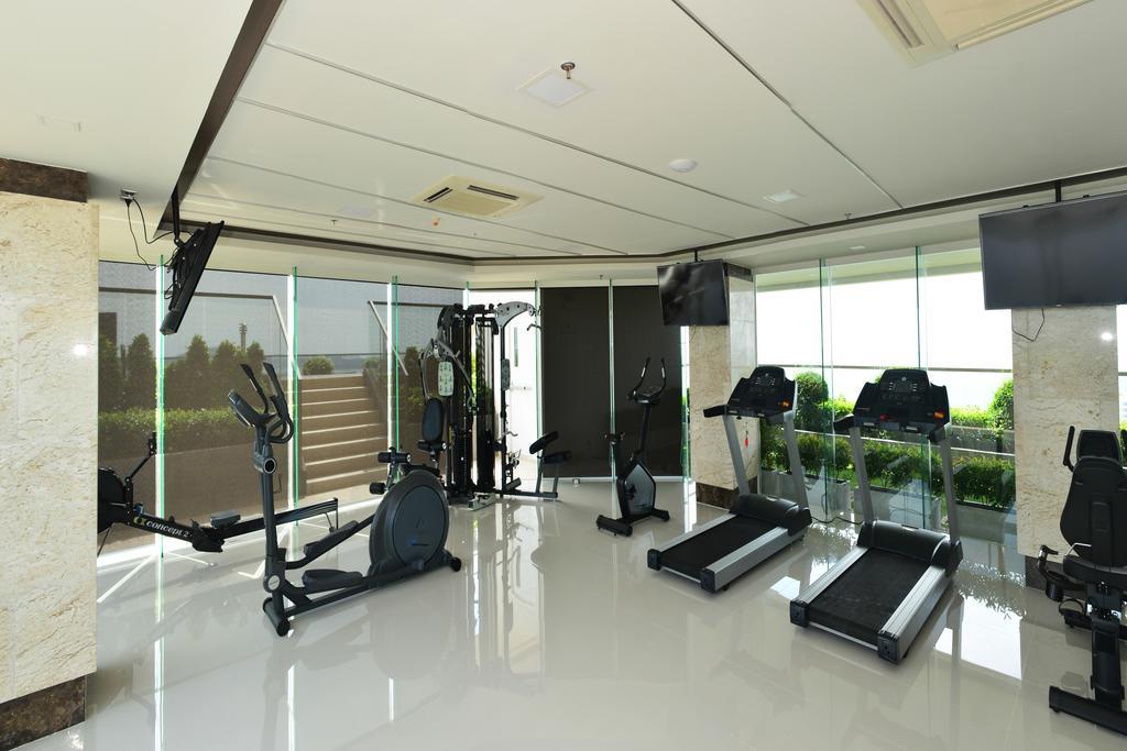 Peak Towers Condominium Pattaya Exterior foto