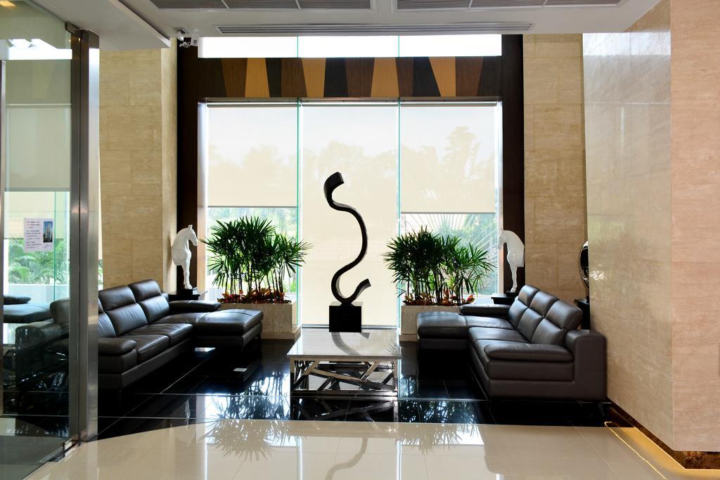 Peak Towers Condominium Pattaya Exterior foto