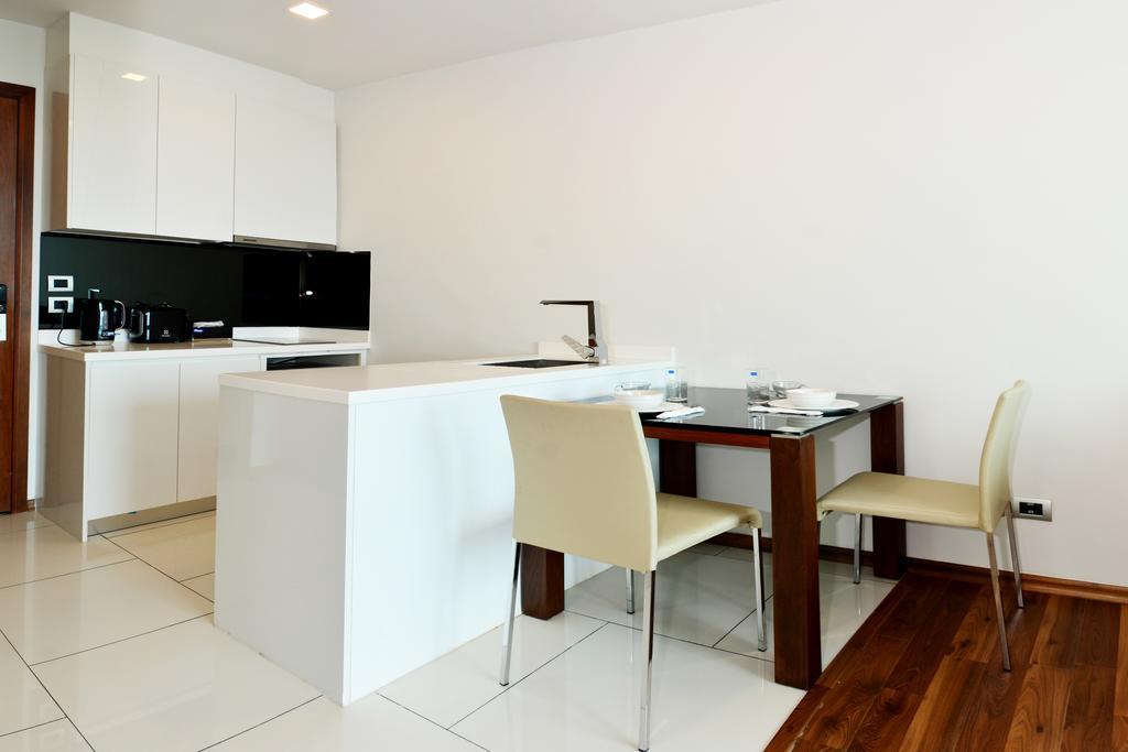 Peak Towers Condominium Pattaya Exterior foto